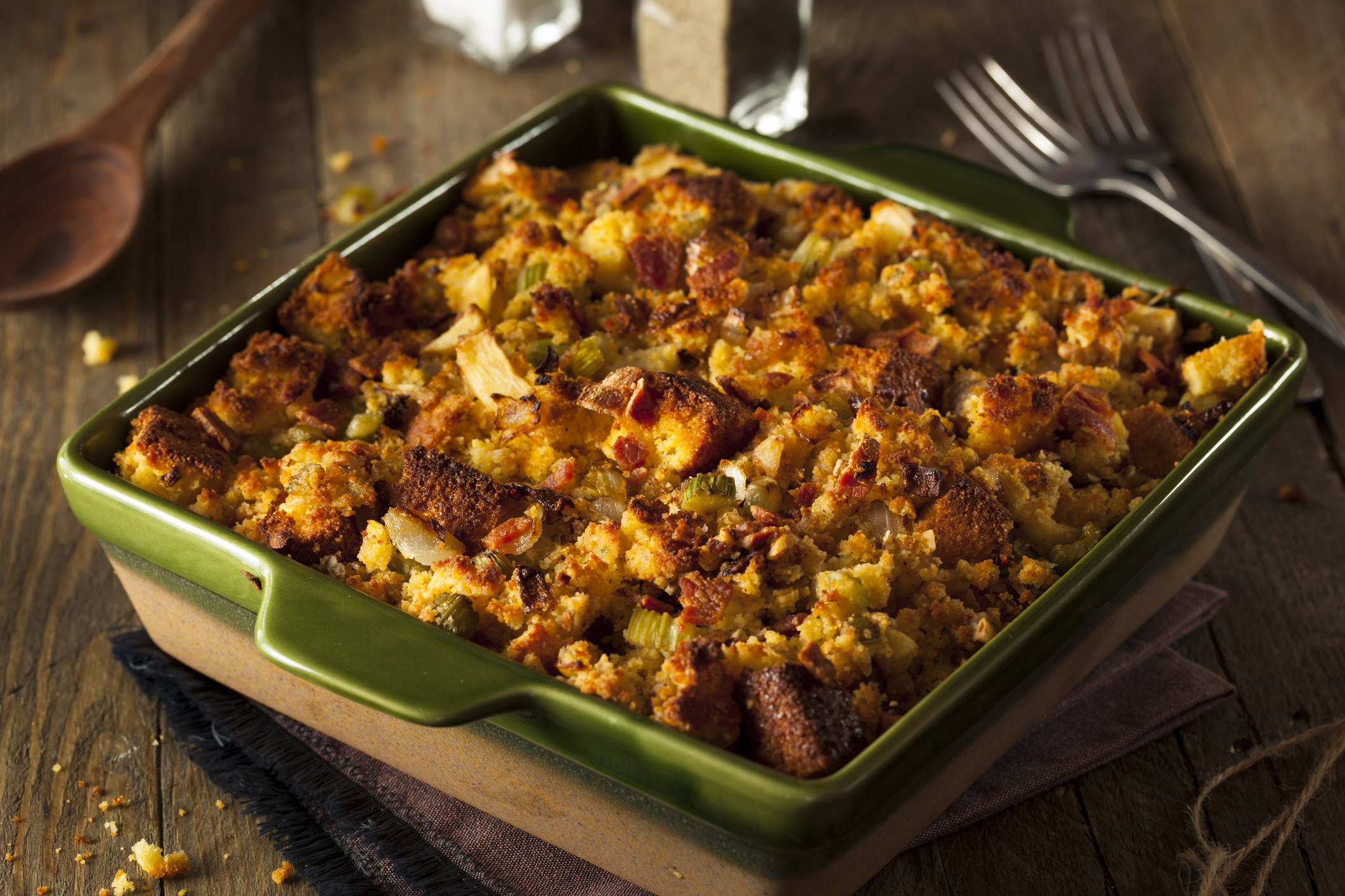 Traditional Homemade Cornbread Stuffing